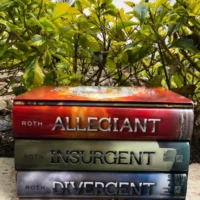 The divergent series (serie de 3 libros en inglés)